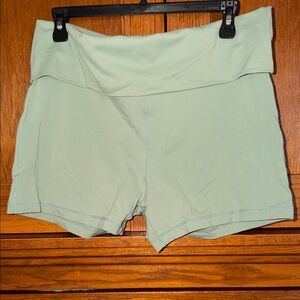 Aeropostale fold over shorts xl
